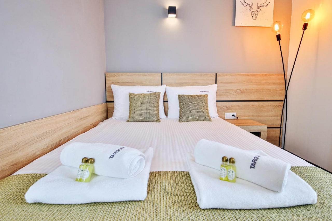 Bed and Breakfast Targowa37 Унеюв Екстер'єр фото